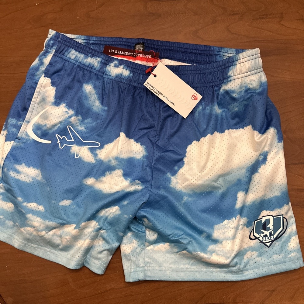 Baseball Lifestyle 101 Dream Chaser Shorts Men's Large Blue Sky Cloud NWT